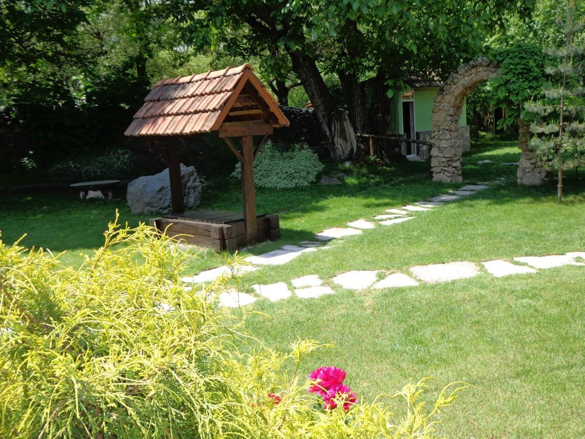 Bed and Breakfast Eco Garden à Dilidjan Extérieur photo